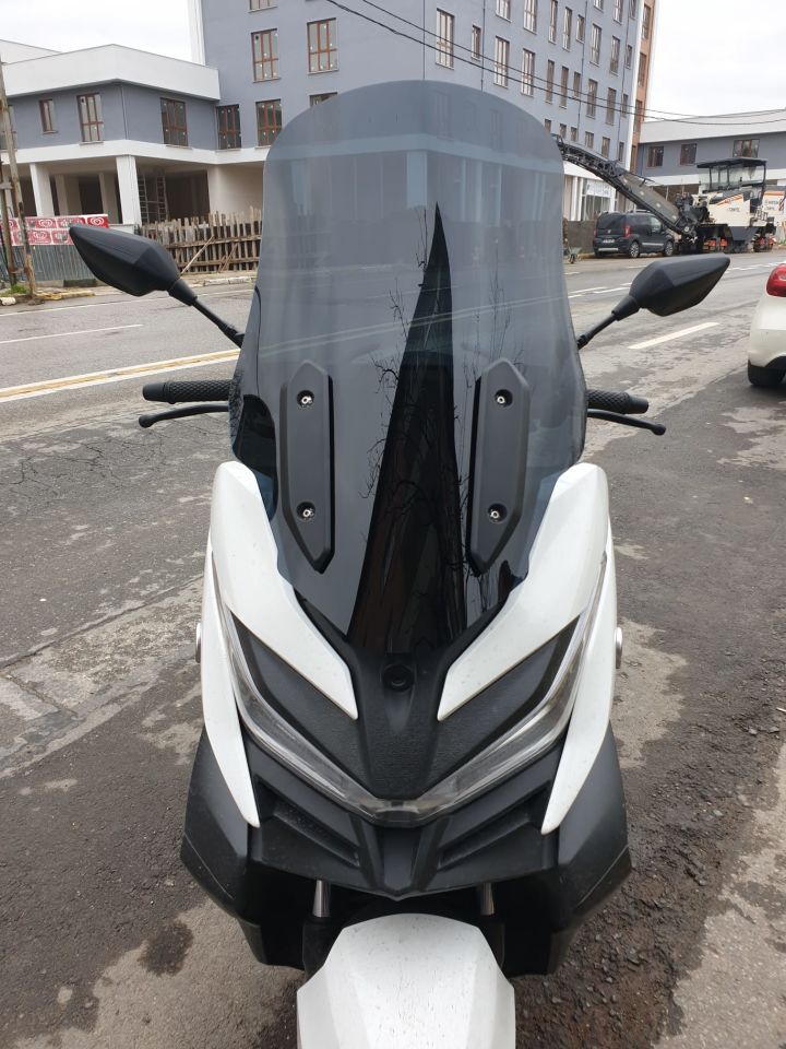 Voge Sr4 Maxi Ön Cam 2022-2025 Model