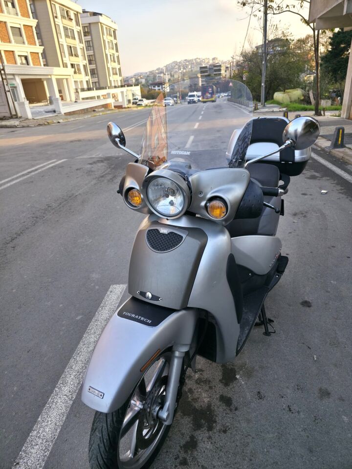 MOTOCAM Aprilia Scarabeo 200 Ön Cam 45cm 2002-2007 Model Şeffaf Renkli 4mm