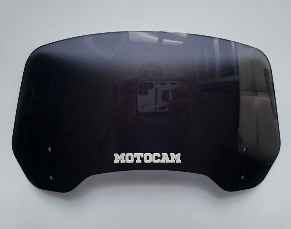 MOTOCAM Rüzgar Saptırıcı Deflektör Camı 2 Delikli 4cm 35x15cm Siyah Renkli   (APARATSIZDIR)