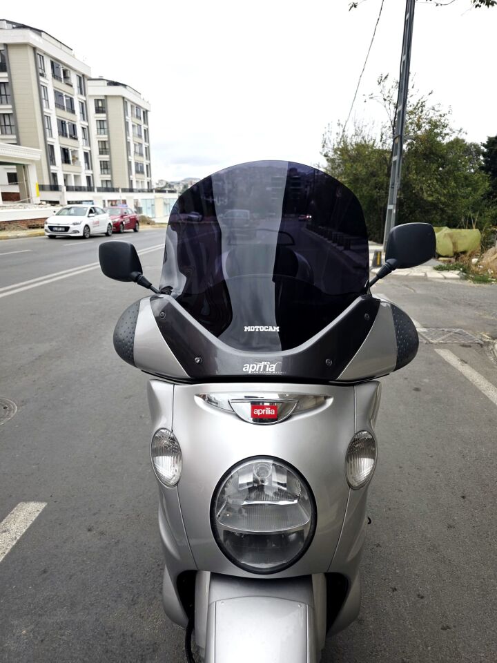 MOTOCAM Aprilia Scarabeo 500 Ön Cam 49cm 2003-2008 Model Siyah Renkli 4mm