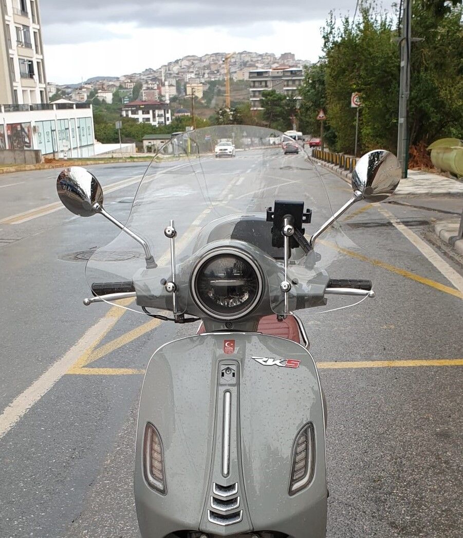 MOTOCAM RKS Pride 125 Ön Cam 2023-2026 Model 39cm Şeffaf Renkli 4mm Elcikli APARATSIZ