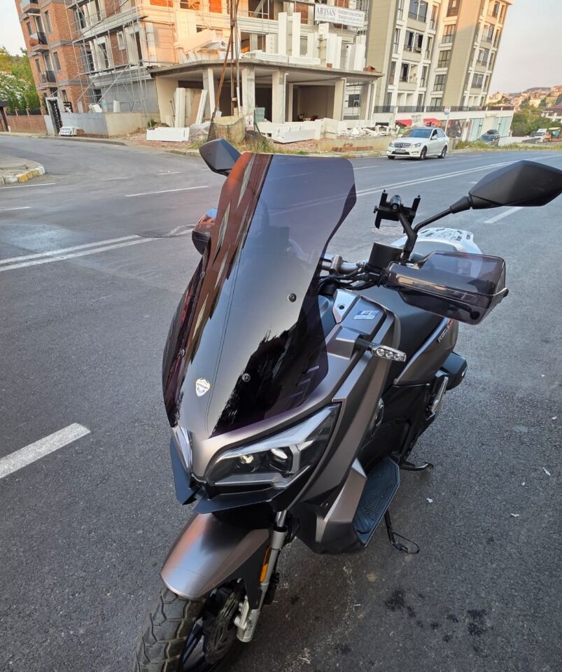 MOTOCAM RKS Reale 125 Siperlik Ön Cam 2023-2025 Model 55cm Siyah Renkli 4mm KISA SPOR CAM