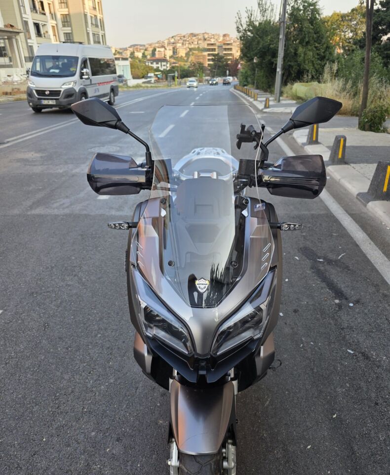 MOTOCAM RKS Reale 125 Siperlik Ön Cam 2023-2025 Model 55cm Şeffaf Renkli 4mm KISA SPOR CAM