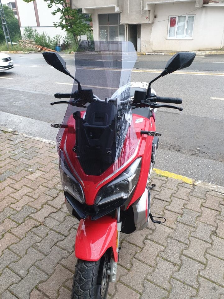 MOTOCAM RKS Reale 125 Ön Cam 2023-2026 Model 65cm Füme Renkli 4mm ORTA BOYLU