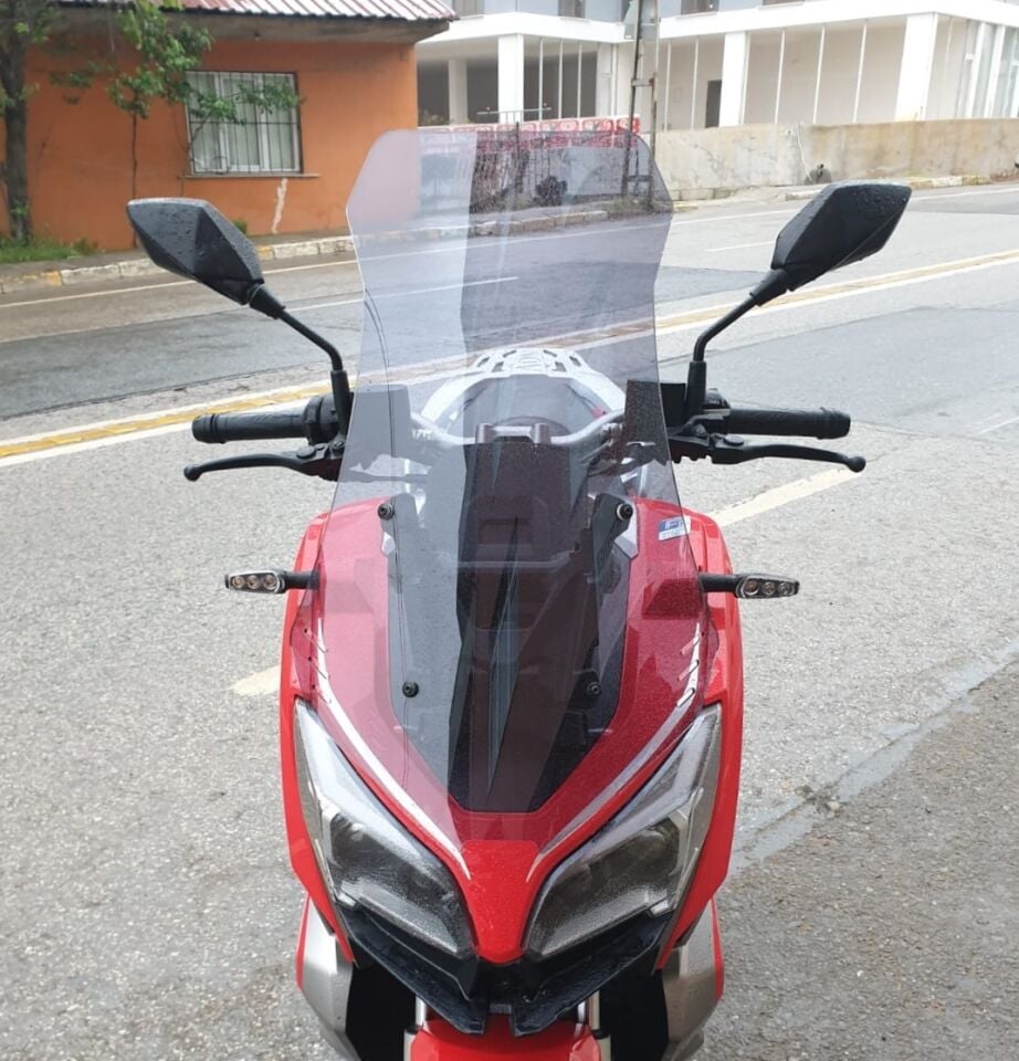MOTOCAM RKS Reale 125 Ön Cam 2023-2026 Model 65cm Füme Renkli 4mm ORTA BOYLU