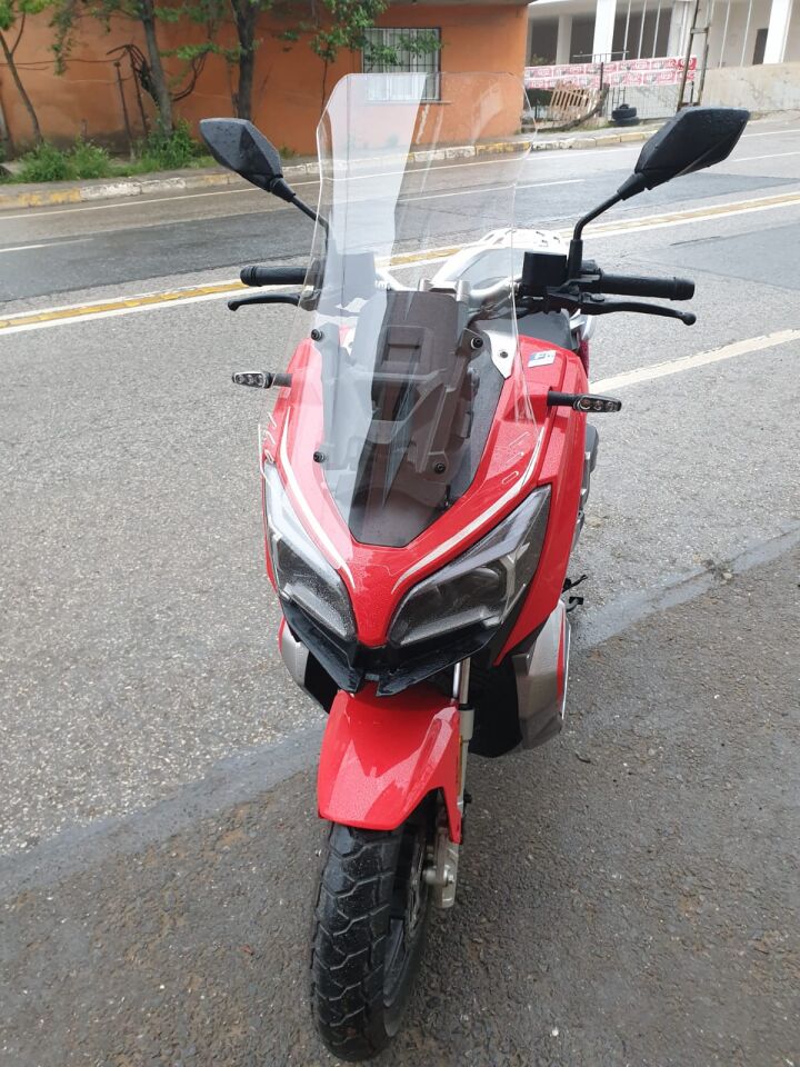 MOTOCAM RKS Reale 125 Ön Cam 2023-2026 Model 65cm Şeffaf Renkli 4mm ORTA BOYLU