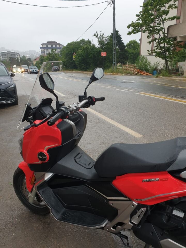 MOTOCAM RKS Reale 125 Ön Cam 2023-2026 Model 75cm Şeffaf Renkli 4mm UZUN