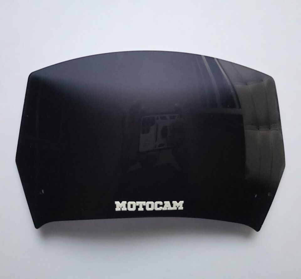 MOTOCAM Rüzgar Saptırıcı Deflektör Camı Deliksiz 32x15cm Siyah Renkli   (APARATSIZDIR)