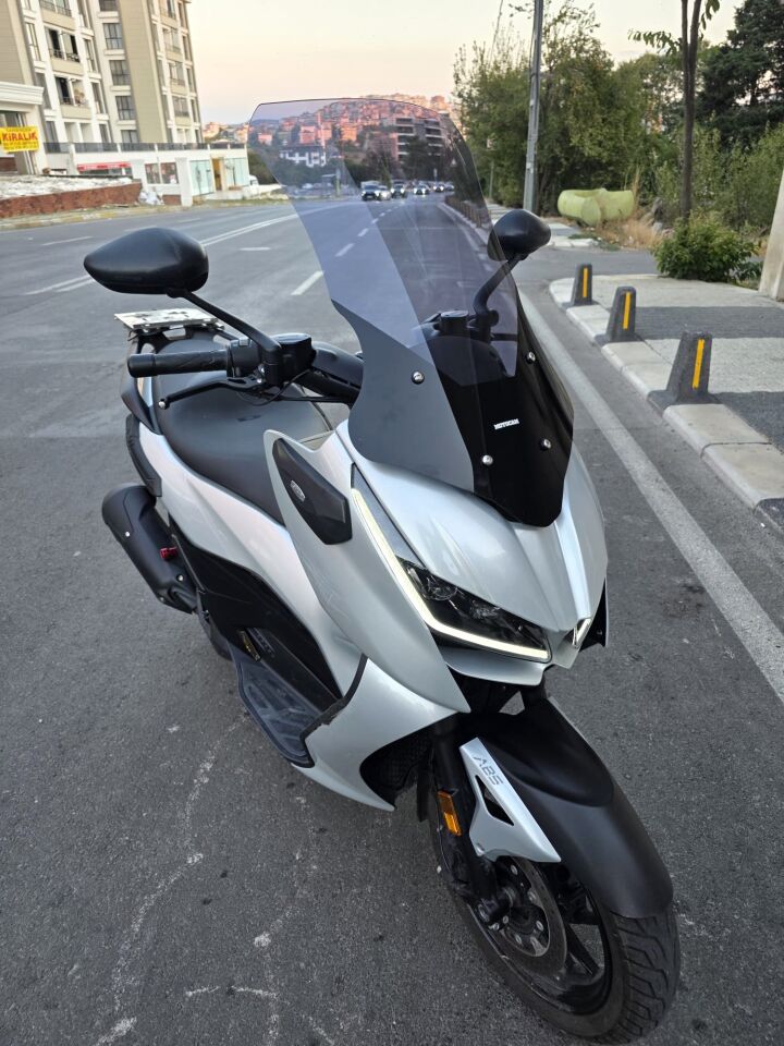 MOTOCAM RKS RZ 250 S Ön Cam 2022-2026 Model 68cm Füme Renkli 4mm UZUN