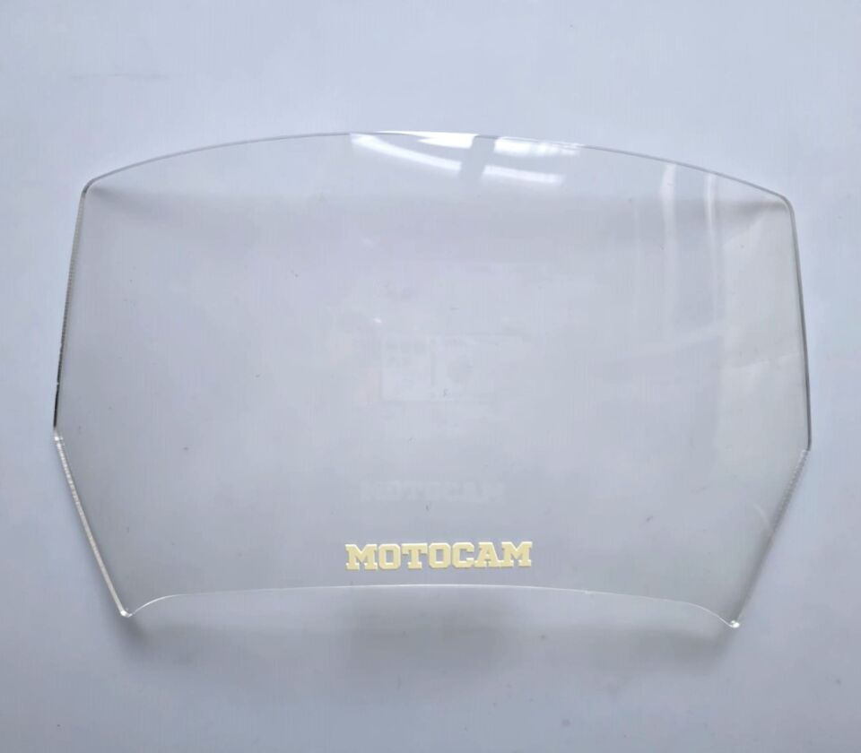 MOTOCAM Rüzgar Saptırıcı Deflektör Camı Deliksiz 32x15cm Şeffaf Renkli   (APARATSIZDIR)