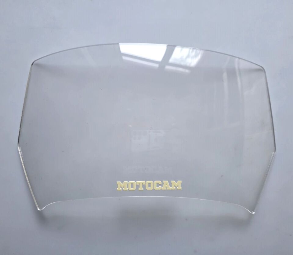 MOTOCAM Rüzgar Saptırıcı Deflektör Camı Deliksiz 32x15cm Şeffaf Renkli   (APARATSIZDIR)