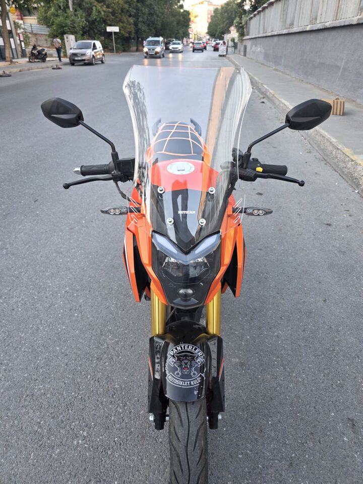 MOTOCAM Arora ARS 200 Ön Cam 2022-2026 Model 46cm Şeffaf Renkli 4mm
