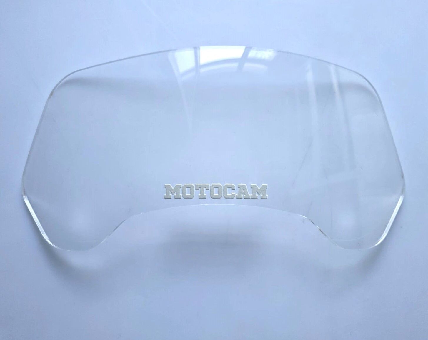 MOTOCAM Rüzgar Saptırıcı Deflektör Camı Deliksiz 32x12cm Şeffaf Renkli   (APARATSIZDIR)