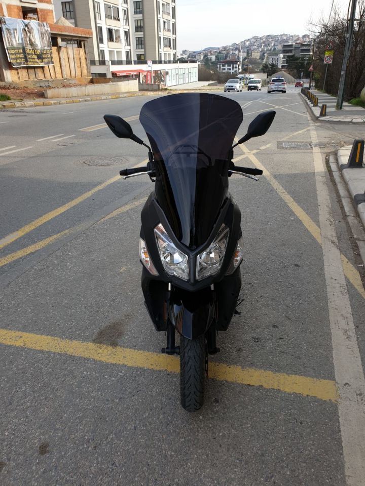 Siyah Renkli