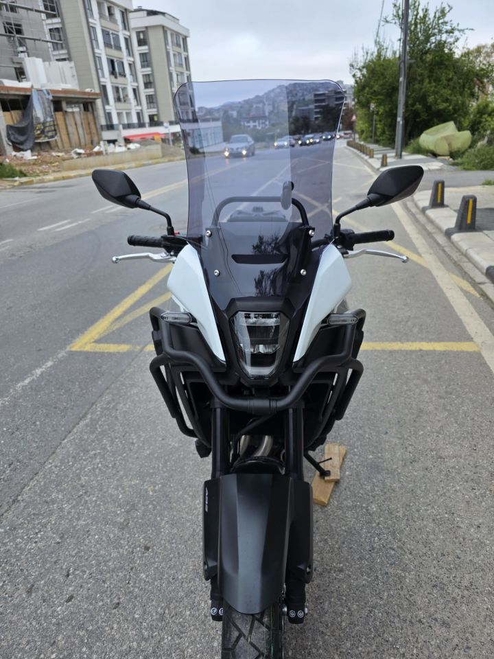 Honda NX 500 Ön Cam 2025 Model