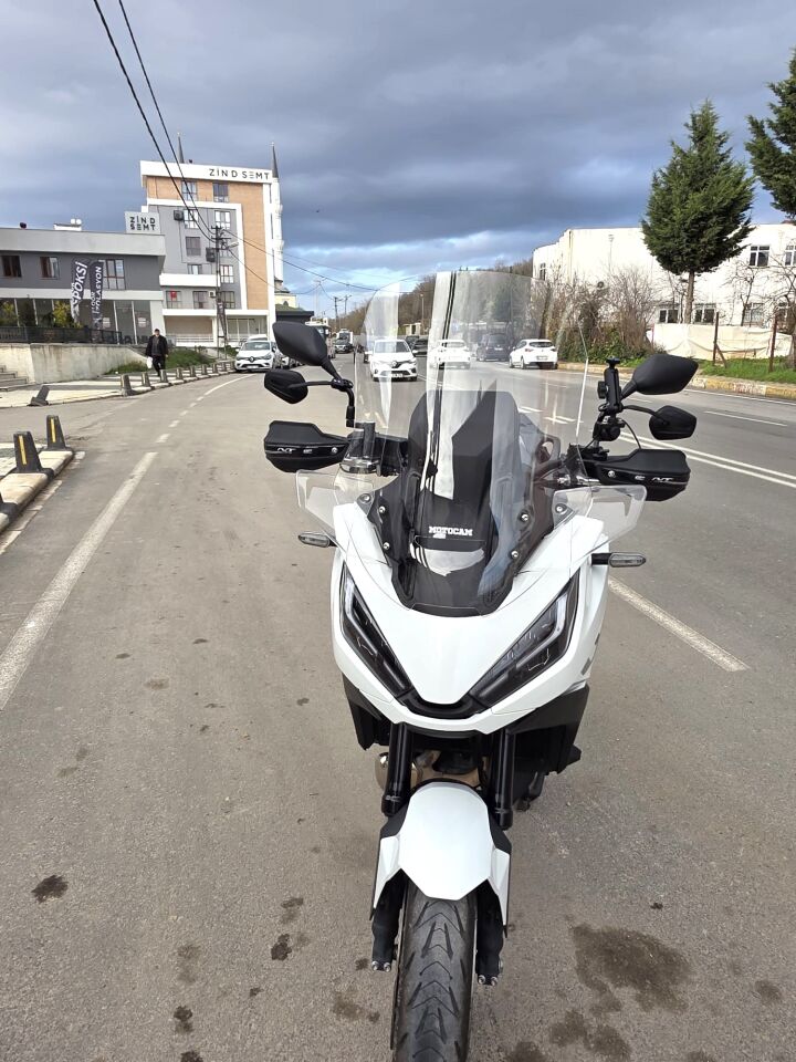 MOTOCAM Honda NT 1100 Ön Cam 2021-2024 Model 59cm Şeffaf Renkli 4mm