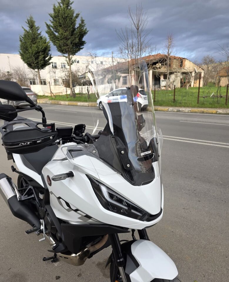 MOTOCAM Honda NT 1100 Ön Cam 2021-2024 Model 59cm Şeffaf Renkli 4mm