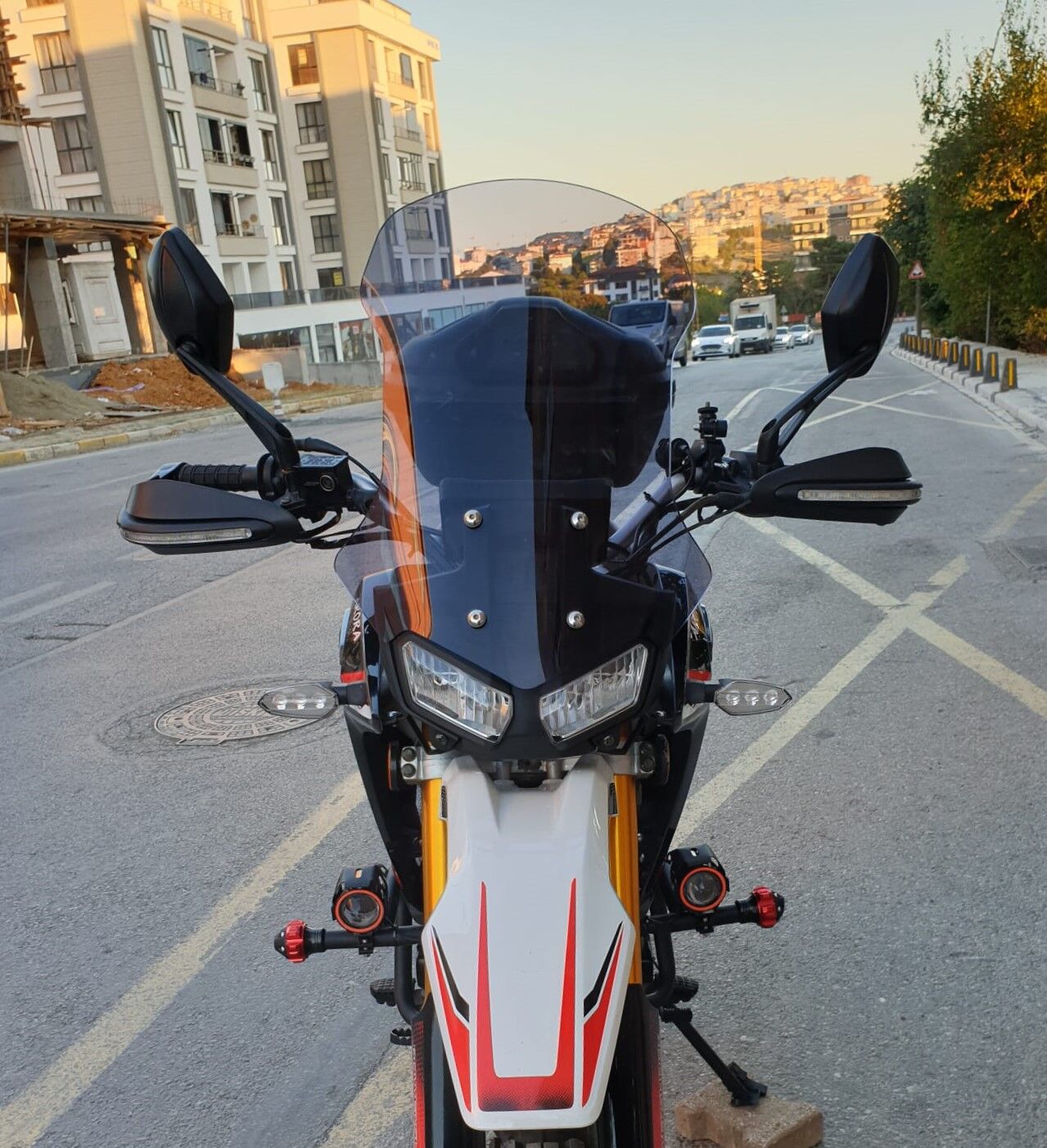 MOTOCAM Arora CR 250 Ön Cam 2025-2026 Model 55cm Füme Renkli 4mm