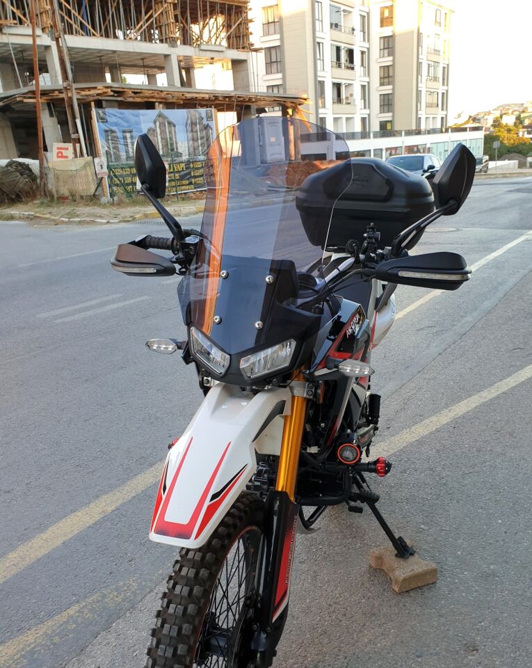 MOTOCAM Arora CR 250 Ön Cam 2025-2026 Model 55cm Füme Renkli 4mm