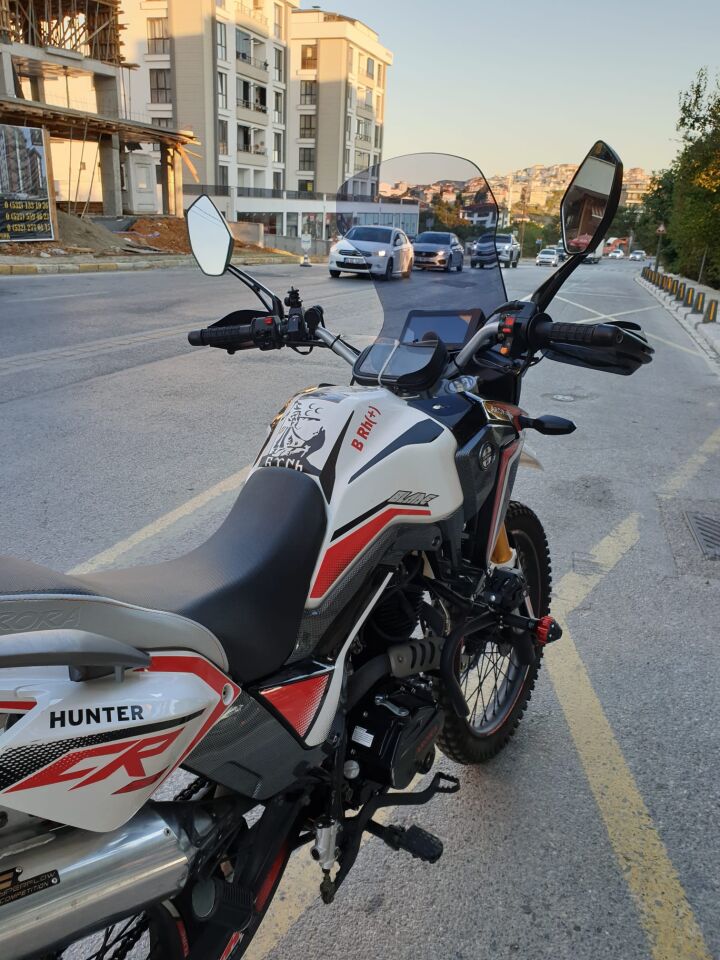 MOTOCAM Arora CR 250 Ön Cam 2025-2026 Model 55cm Füme Renkli 4mm