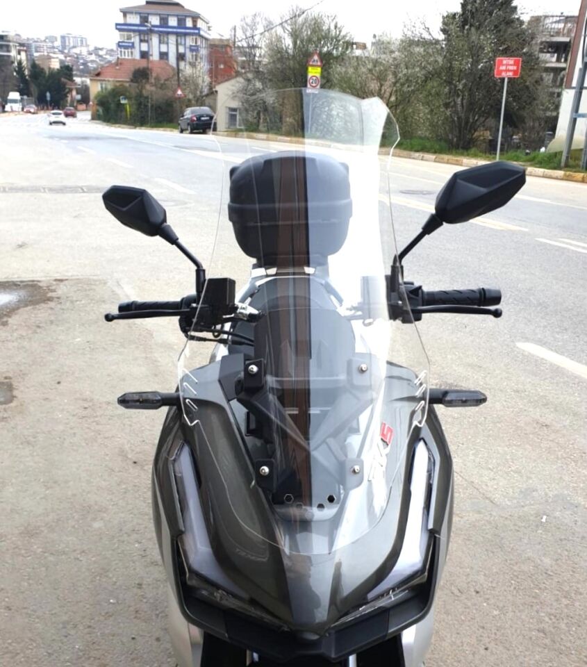 MOTOCAM RKS Veloce Ön Cam 2023-2026 Model 65cm Şeffaf Renkli 4mm ORTA BOYLU