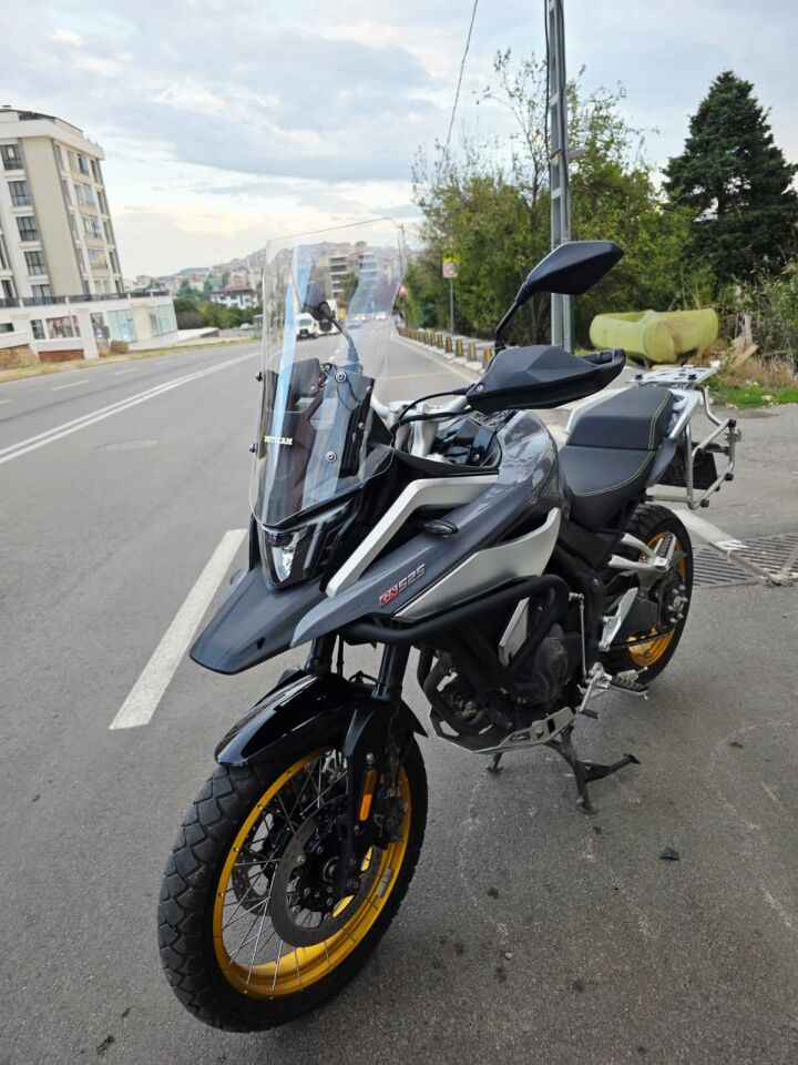 MOTOCAM Arora GS 525 Ön Cam 2022-2026 Model 51cm Şeffaf Renkli 4mm