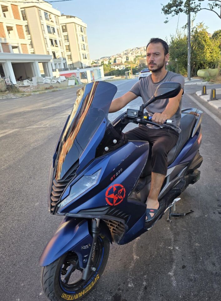 MOTOCAM Arora GT 125 Ön Cam 2023-2026 Model 65cm Siyah Renkli 4mm ORİJİNAL BOYLU