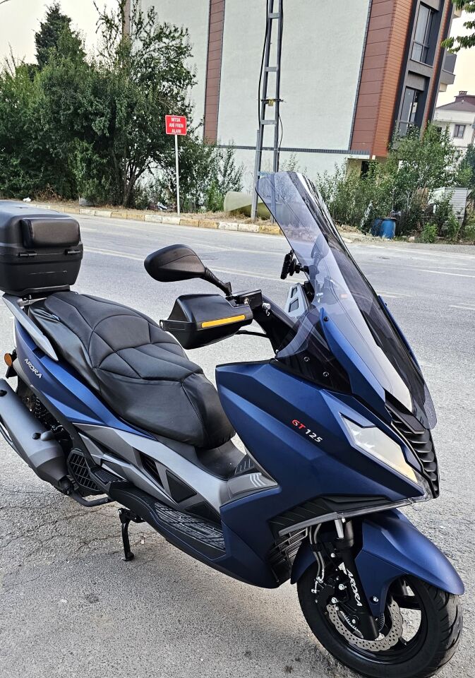 MOTOCAM Arora GT 125 Ön Cam 2023-2026 Model 83cm Füme Renkli 4mm UZUN