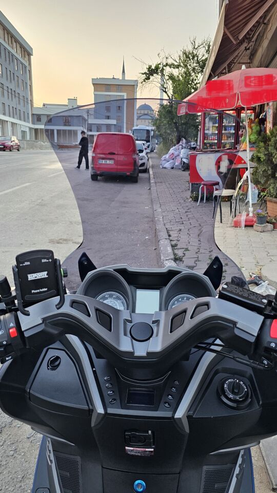 MOTOCAM Arora GT 125 Ön Cam 2023-2026 Model 83cm Füme Renkli 4mm UZUN