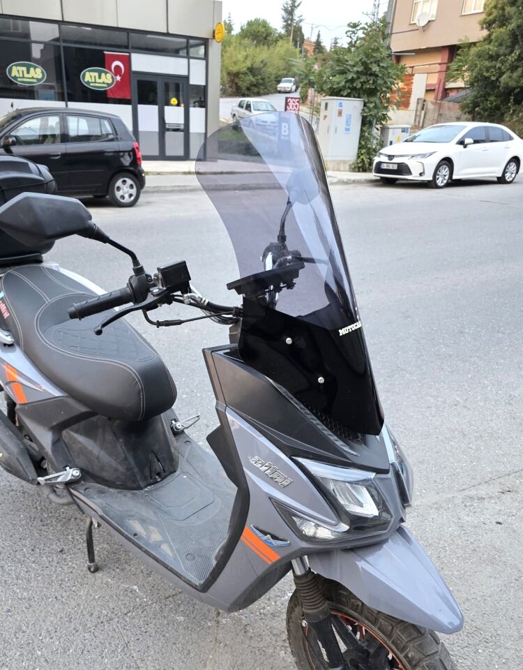 MOTOCAM Altai F3 Max Ön Cam 2024-2026 Model 63cm Füme Renkli 4mm