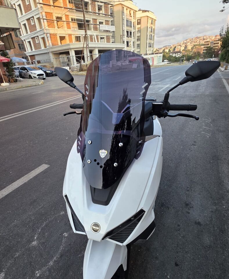 MOTOCAM RKS Vieste 249 Ön Cam 2022-2026 Model 55cm Siyah Renkli 4mm KISA