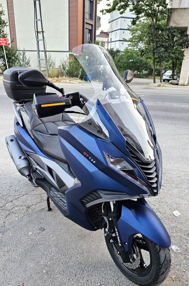 MOTOCAM Arora GT 125 Ön Cam 2023-2026 Model 83cm Şeffaf Renkli 4mm UZUN