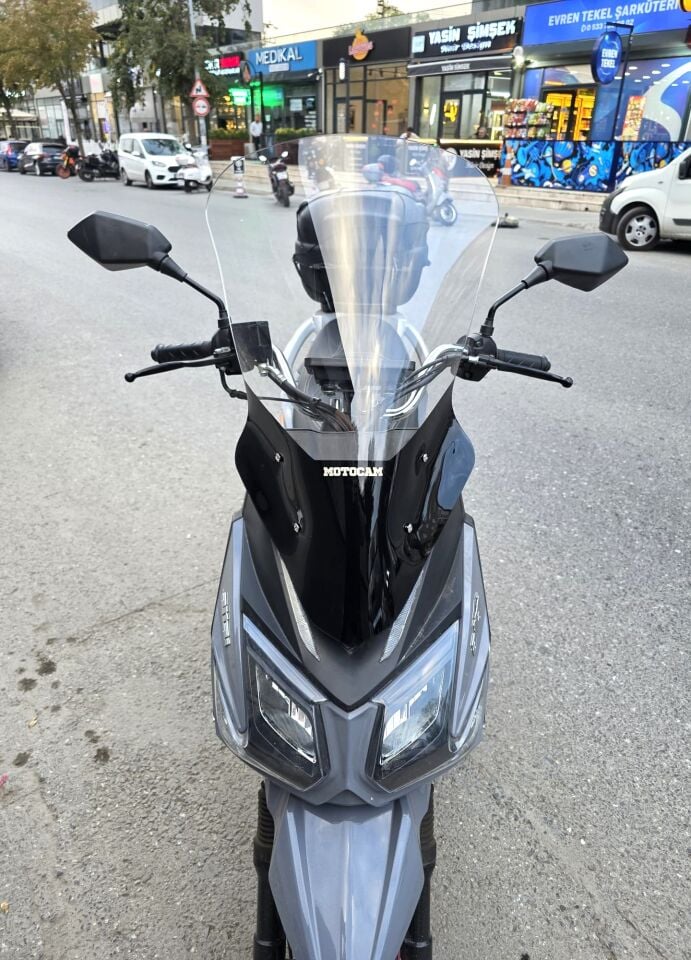 MOTOCAM Altai F3 Max Ön Cam 2024-2026 Model 63cm Şeffaf Renkli 4mm
