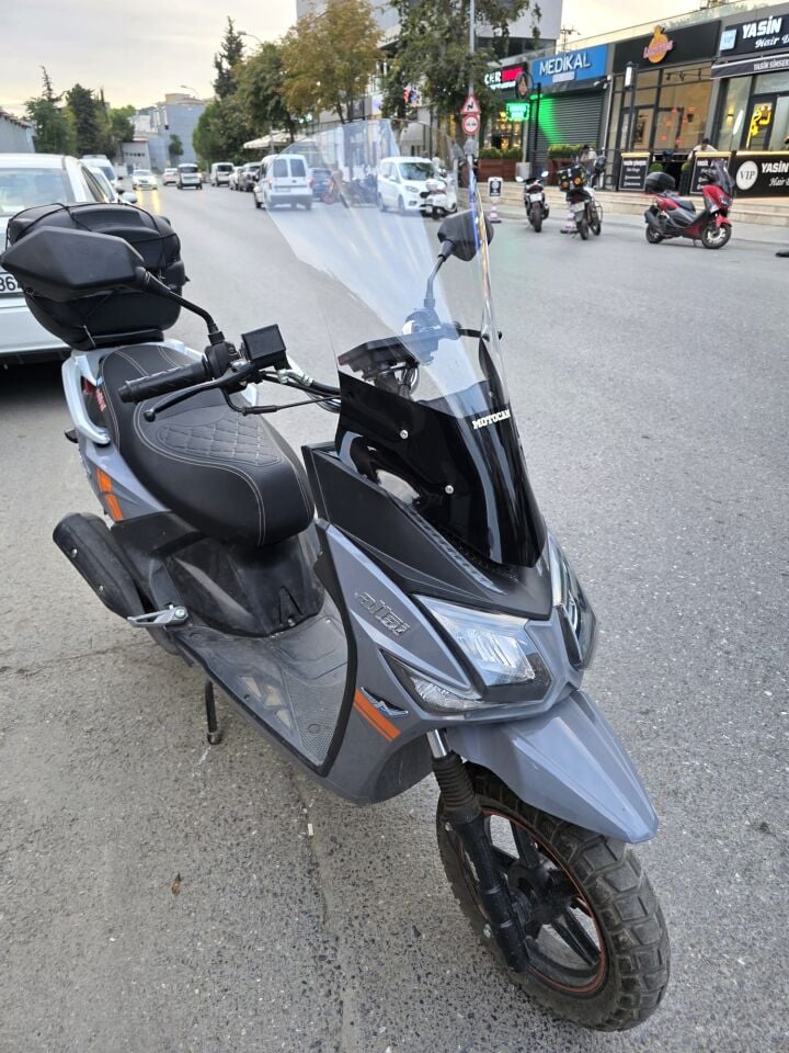 MOTOCAM Altai F3 Max Ön Cam 2024-2026 Model 63cm Şeffaf Renkli 4mm