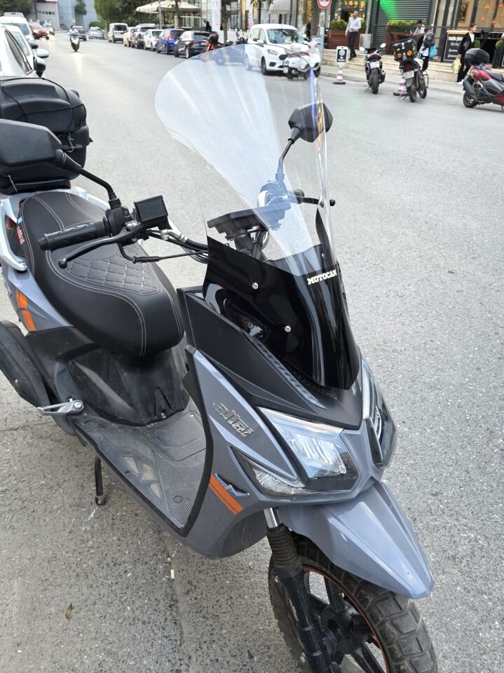 MOTOCAM Altai F3 Max Ön Cam 2024-2026 Model 63cm Şeffaf Renkli 4mm