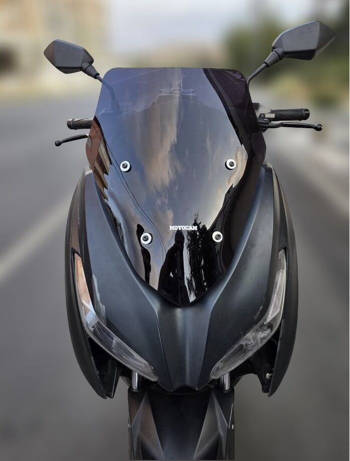 MOTOCAM Arora Max PRO 125 Ön Cam 2023-2026 Model 43cm Siyah Renkli 4mm SPORTİF