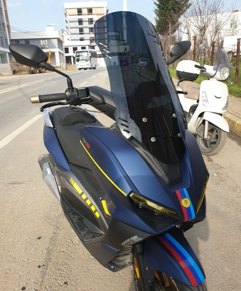 MOTOCAM RKS Vieste 249 Ön Cam 2022-2026 Model 75cm Siyah Renkli 4mm UZUN