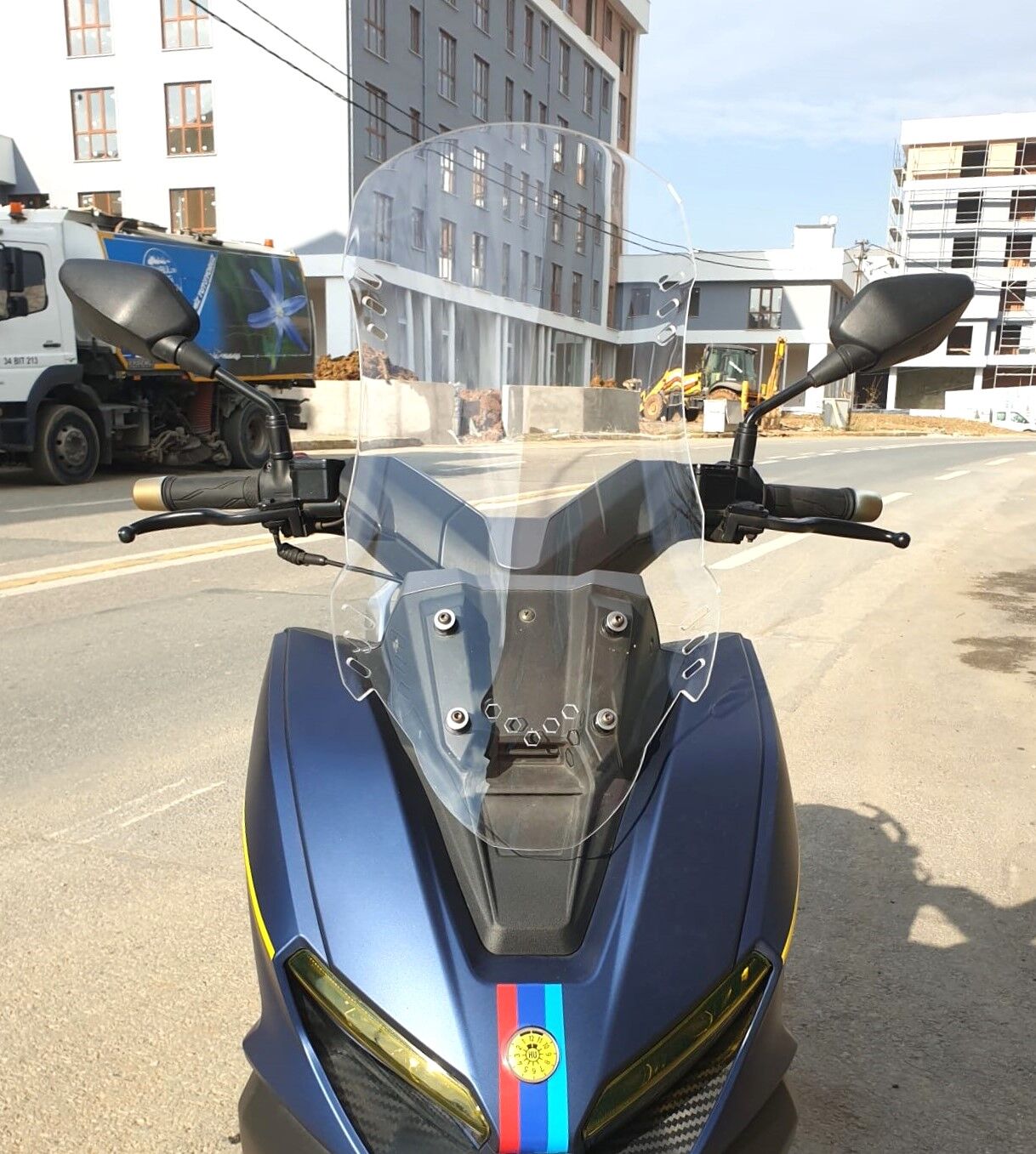 MOTOCAM RKS Vieste 249 Ön Cam 2022-2026 Model 75cm Şeffaf Renkli 4mm UZUN