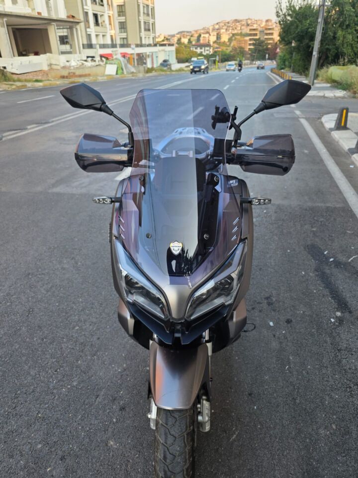 Rks  Reale 125 Ön Cam 2023-2025 Model