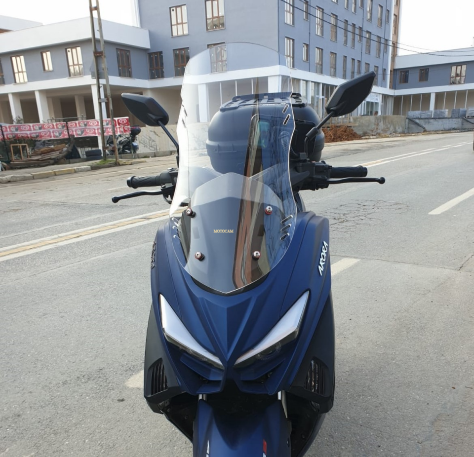 MOTOCAM Arora Max T Ön Cam 2022-2026 Model 65cm Şeffaf Renkli 4mm ORTA BOYLU