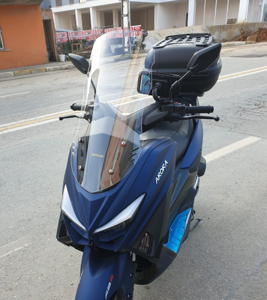 MOTOCAM Arora Max T Ön Cam 2022-2026 Model 65cm Şeffaf Renkli 4mm ORTA BOYLU