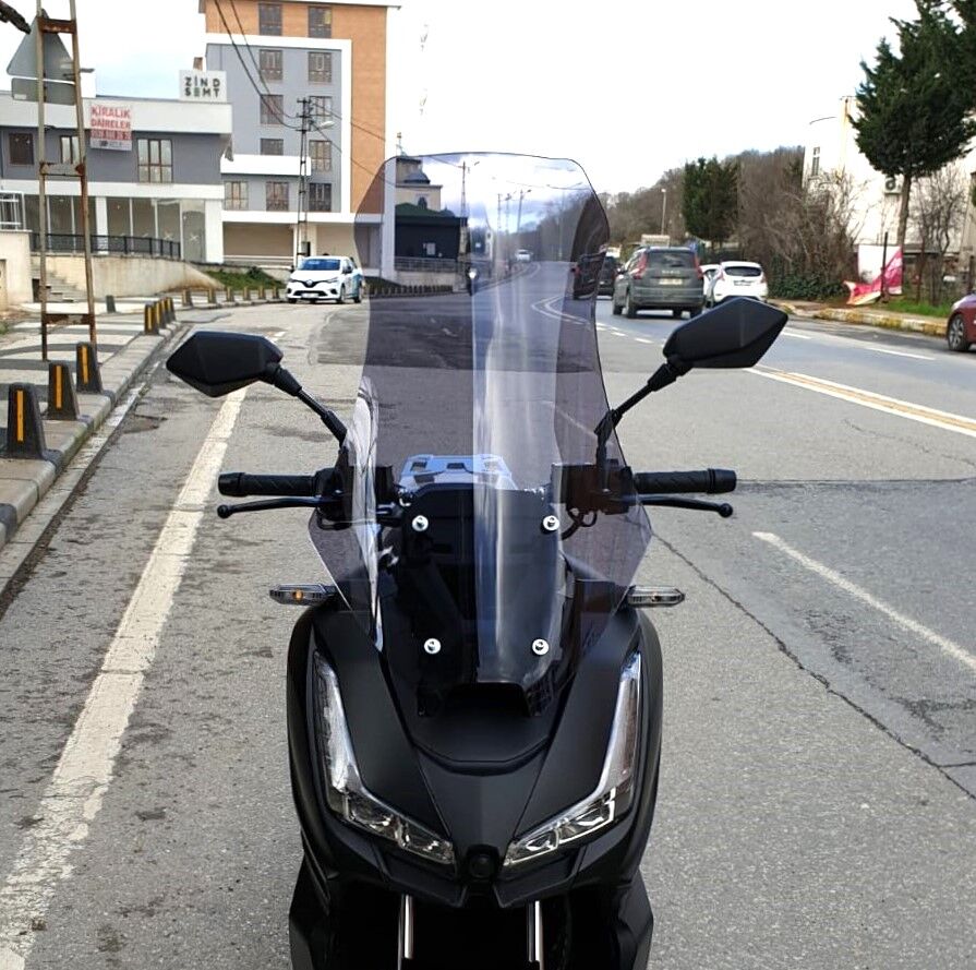 MOTOCAM Salcano Wind 150 Ön Cam 2023-2026 Model 75cm Füme Renkli 4mm