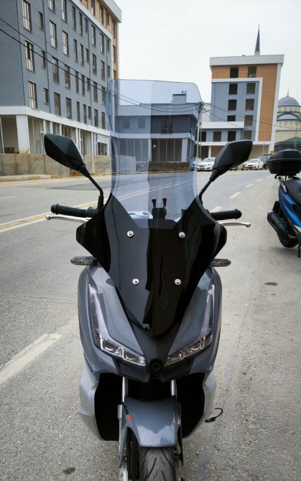 MOTOCAM Arora Max T Ön Cam 2022-2026 Model 78cm Füme Renkli 4mm UZUN