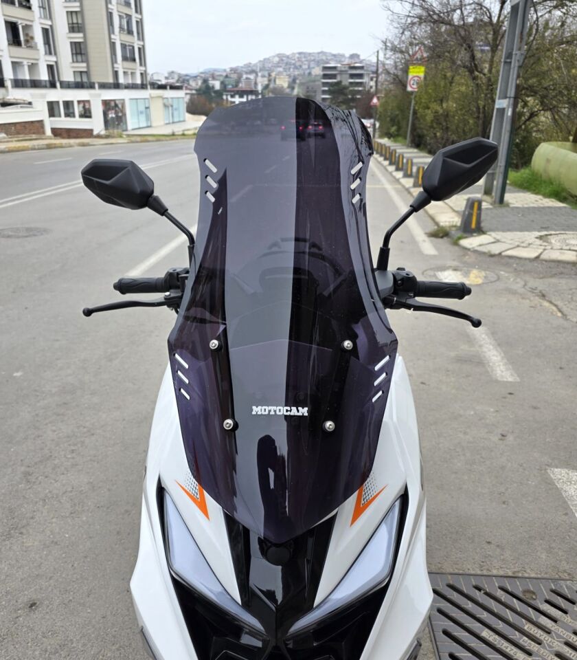 MOTOCAM SFM Lahos Ön Cam 2024-2026 Model 65cm Siyah Renkli 4mm