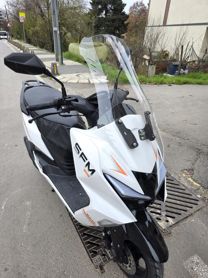 MOTOCAM SFM Lahos Ön Cam 2024-2026 Model 65cm Şeffaf Renkli 4mm