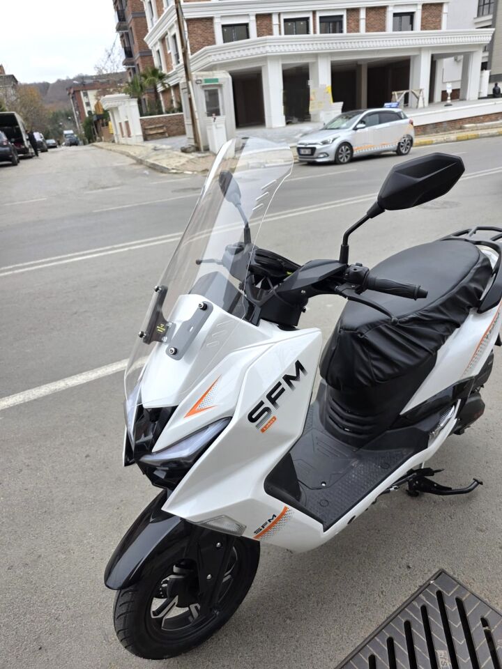 MOTOCAM SFM Lahos Ön Cam 2024-2026 Model 65cm Şeffaf Renkli 4mm