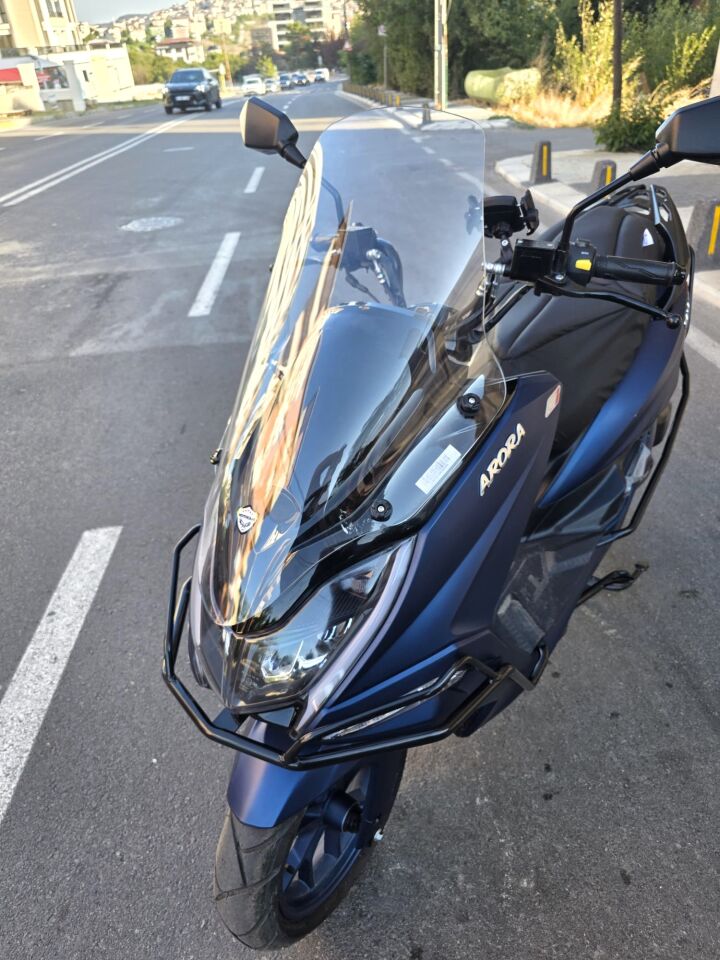 MOTOCAM Arora Safari PRO Ön Cam 2023-2026 Model 70cm Şeffaf Renkli 4mm ORİJİNAL BOYLU