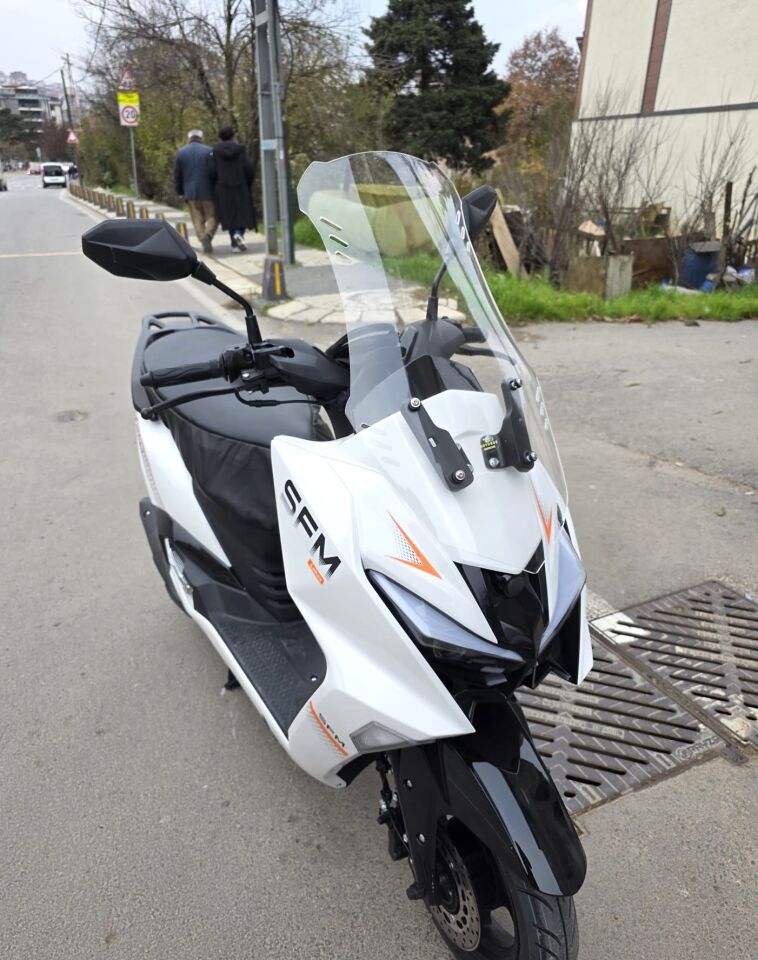 MOTOCAM SFM Lahos Ön Cam 2024-2026 Model 65cm Şeffaf Renkli 4mm