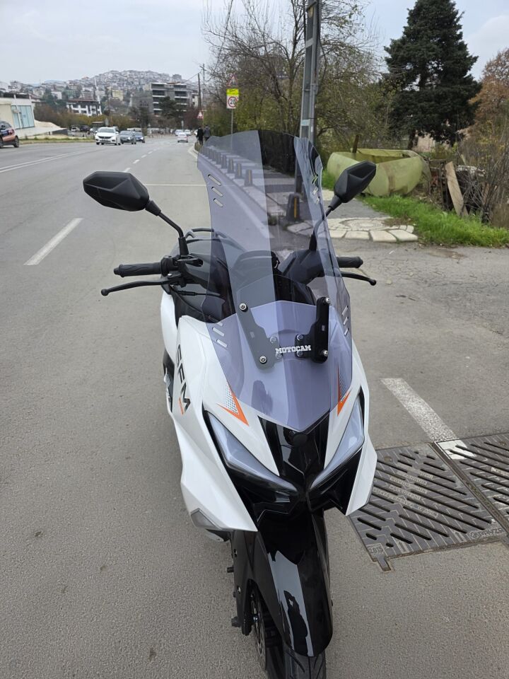 MOTOCAM SFM Lahos Ön Cam 2024-2026 Model 75cm Füme Renkli 4mm