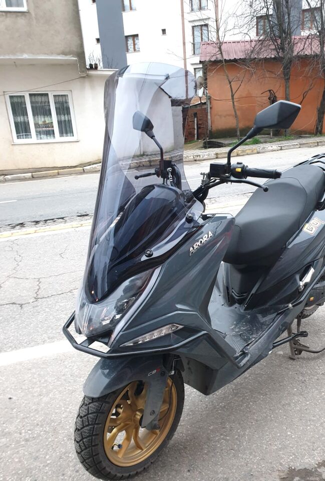MOTOCAM Arora Safari PRO Ön Cam 2023-2026 Model 80cm Füme Renkli 4mm UZUN